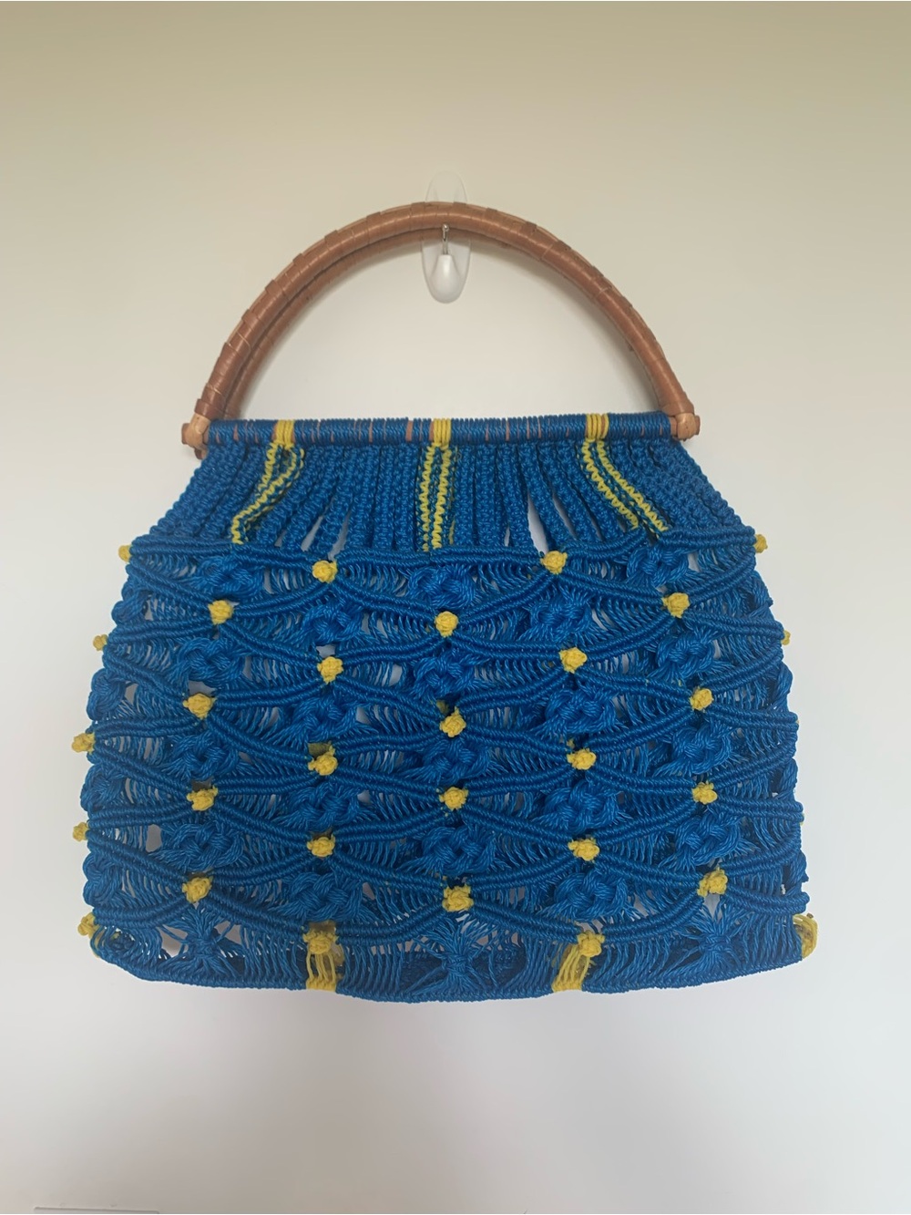 Waterproof Beach Shoulder Bag Plastic a knit Wood Handle Use for Wet Swimsuits